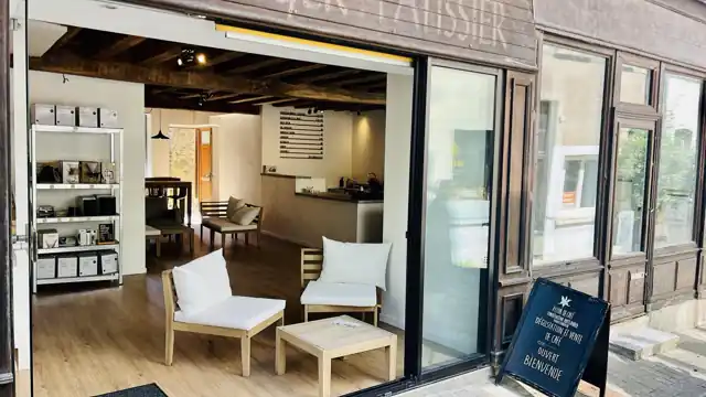 Salon avec fauteuils